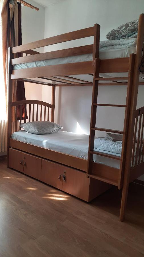 Hostel Andrei Яссы Экстерьер фото